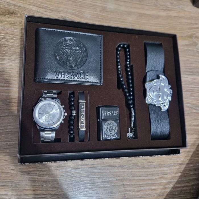 Seturi pentru bărbați