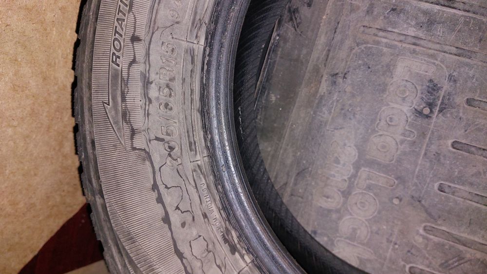 Продам шины зимние