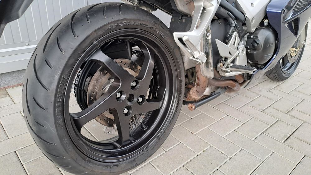 Honda vfr800 v-tec 2002