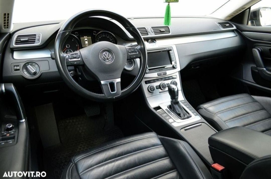 Vând Volkswagen Passat CC Exclusive Facelift