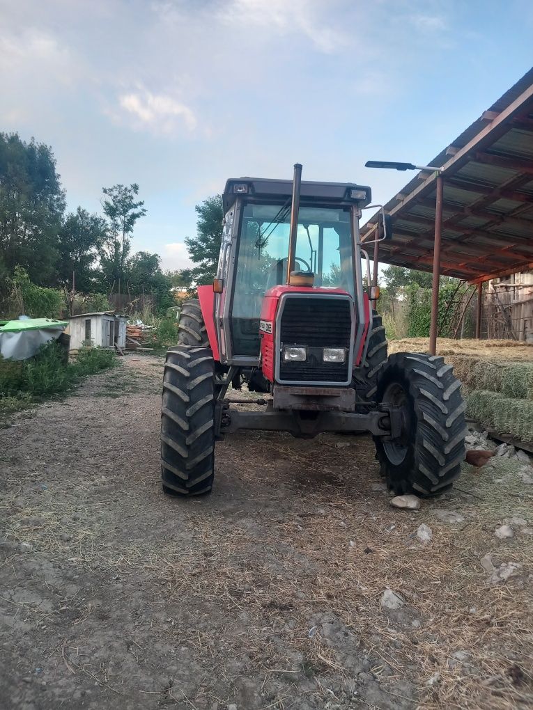 Vând tractor Massey Ferguson!