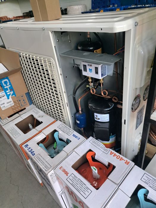 Холодило морозильные оборудывание.