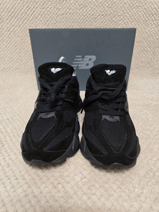 New balance 9060 nr 40 42 ,43 44  preț 350 lei