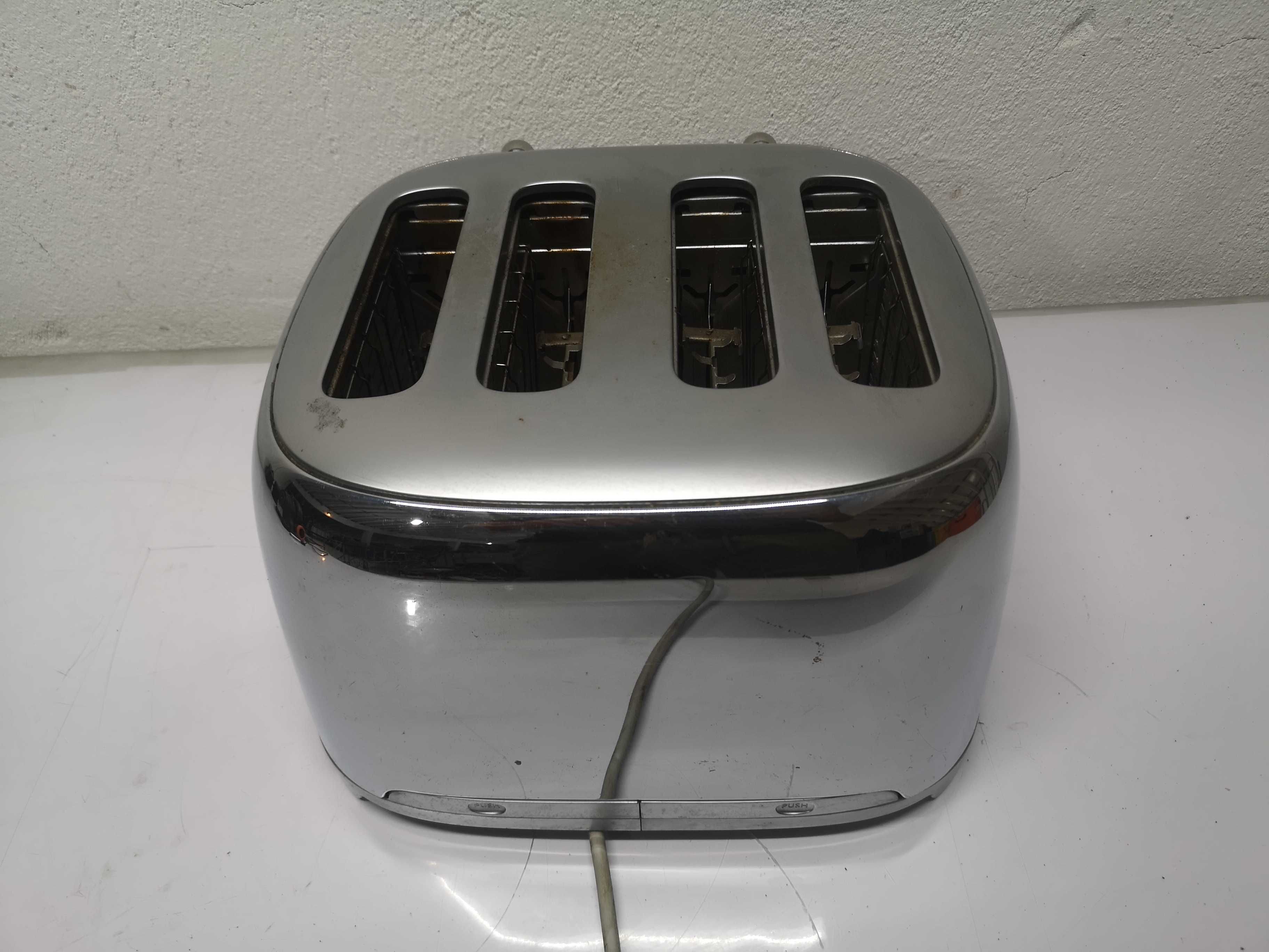 Тостер - Smeg 2100 W