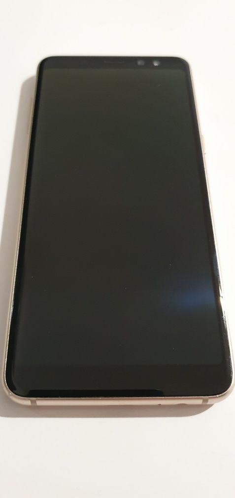 Samsung A8 Dualsim