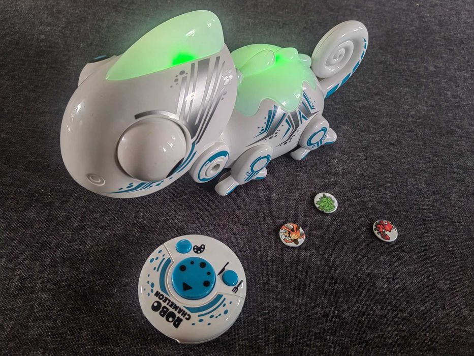 Robot interactiv Silverit RC - Chameleon