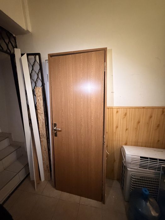 Usa interior maro cu tot cu toc