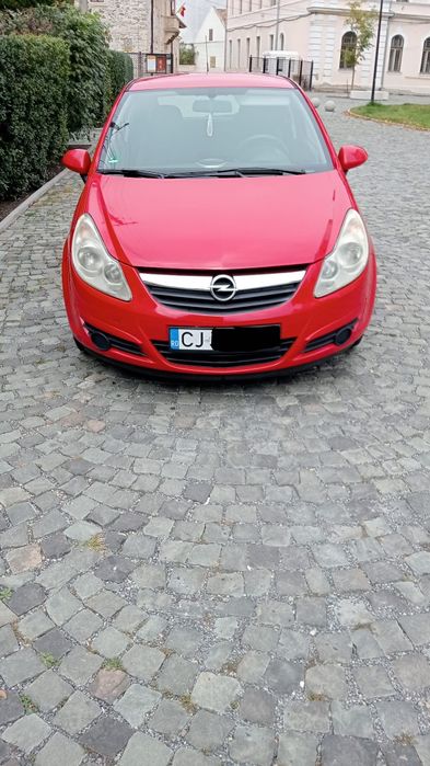 Vând Opel CORSA an ,2008