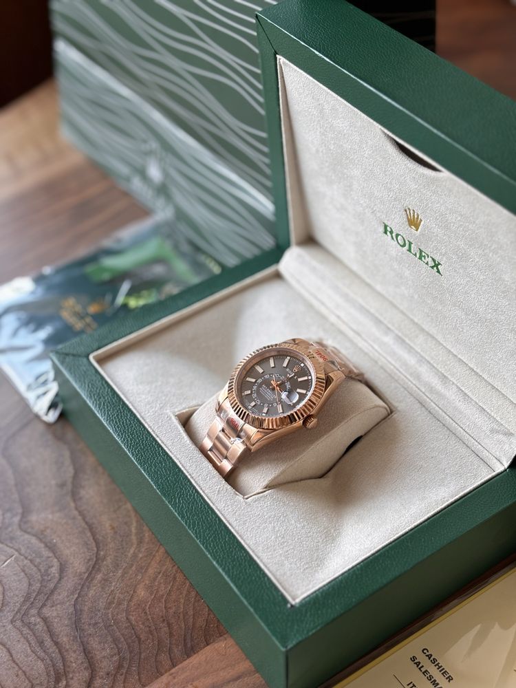 Rolex Sky-Dweller 44 mm