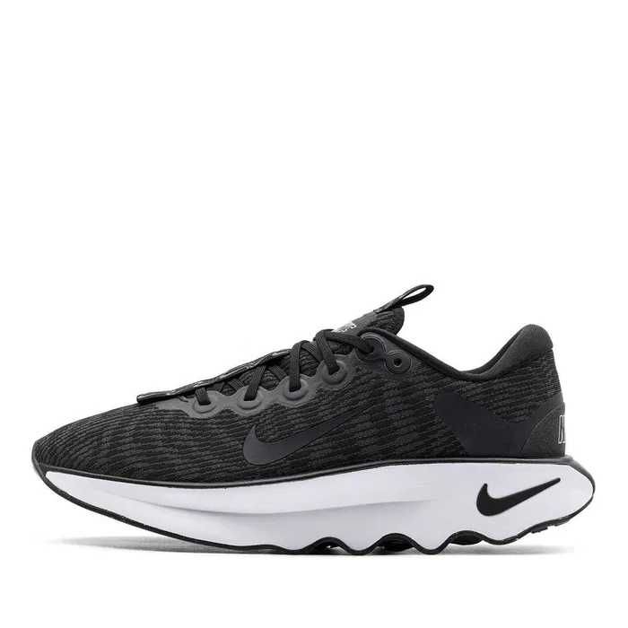 Дамски маратонки Nike Motivia