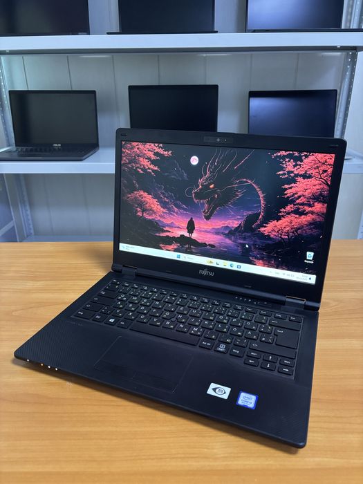 Ноутбук Fujitsu Lifebook E Series