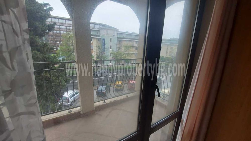 Продава се Тристаен апартамент в к.к. Слънчев бряг - 98 кв.м за 868 €/кв.м - Снимка #3