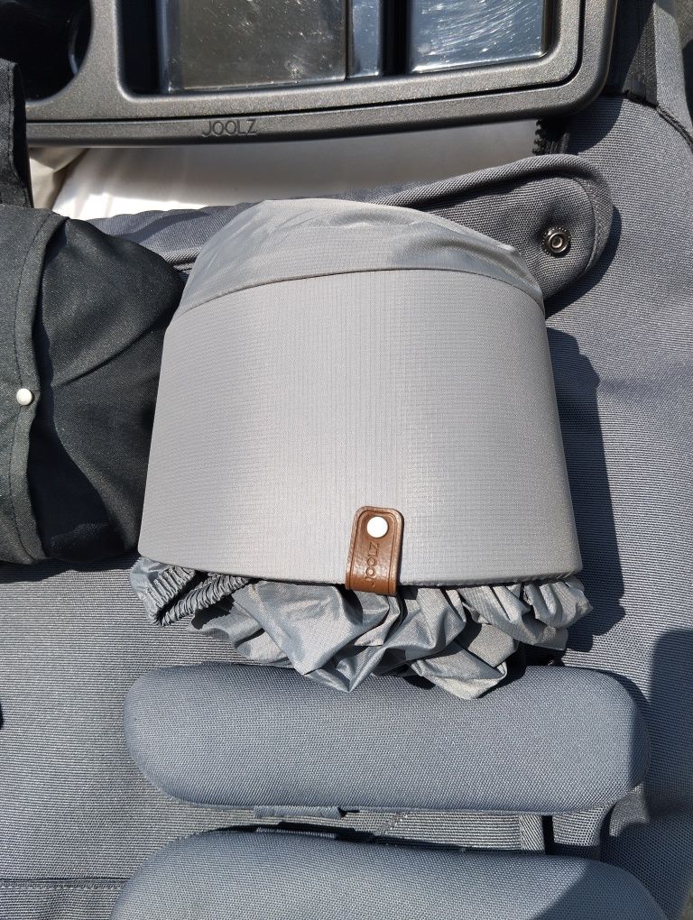Carucior 3 in 1 Joolz day5 cu accesorii impecabil