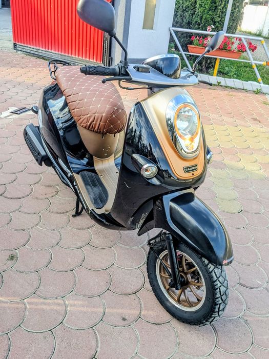 Scuter 49 cm motor_4timpi