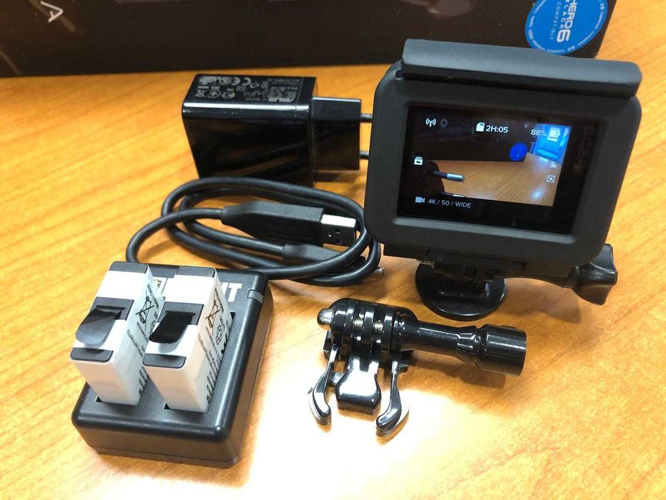 GoPro hero 6 BLACK + GRIP