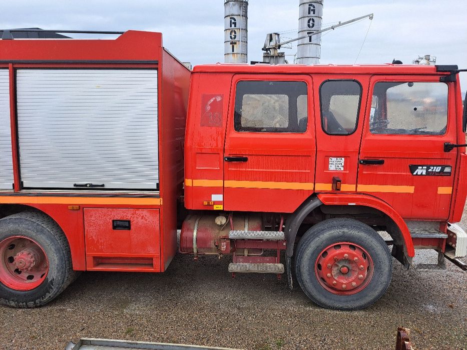 Autospecială pompieri (cisterna apa)