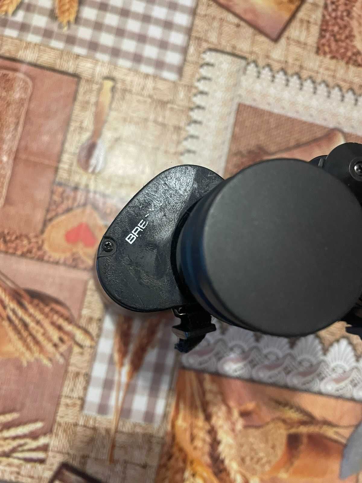 Бинокъл Breaker 1000yds