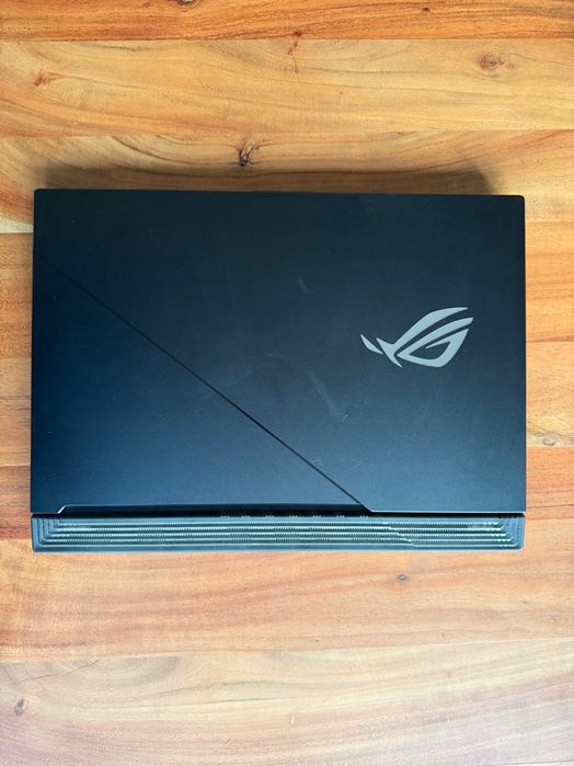 Геймърски лаптоп ASUS ROG Strix – RTX 2070 Super