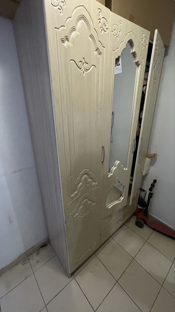 Шкаф в прихожку