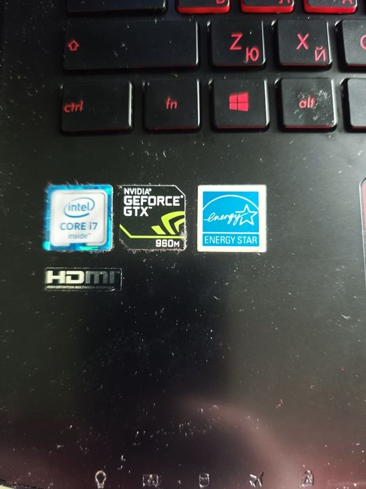 Продавам лаптоп Asus ROG G552V