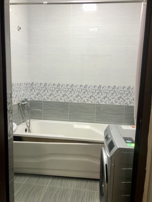 Массив 1 срочно сдаётся 2х комнатная квартира