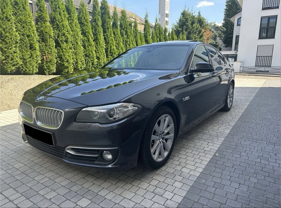 BMW 530d Limousine Modern Line 4 butoane