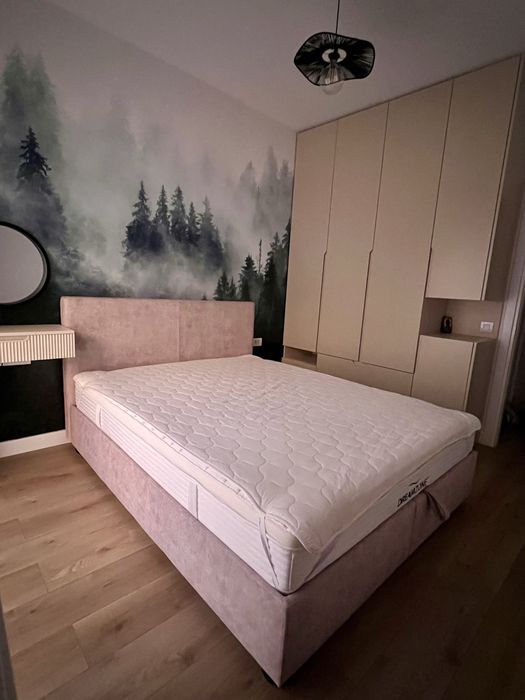 Inchiriez studio Silk District