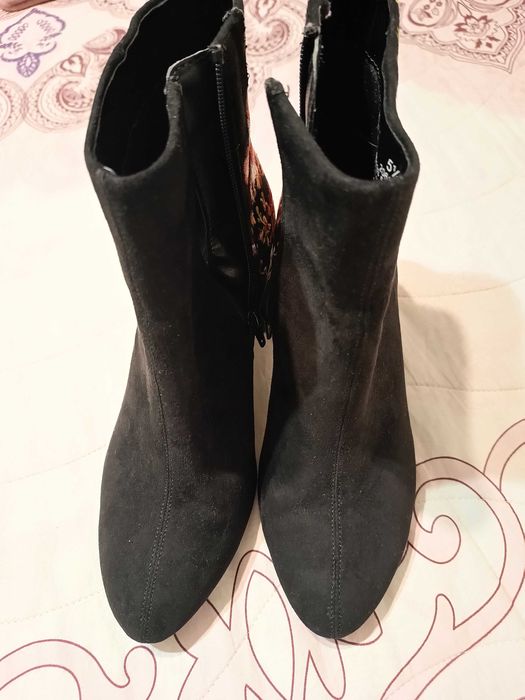 Дамски цветни боти M/S