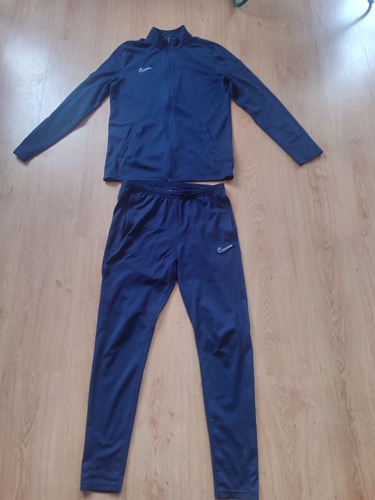 Мъжки спортен екип Nike Dri fit Academy