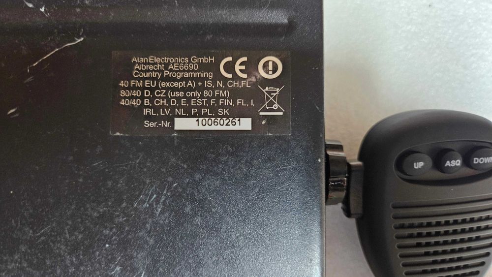 Statie radio CB Albrecht AE 6690 si Cobra