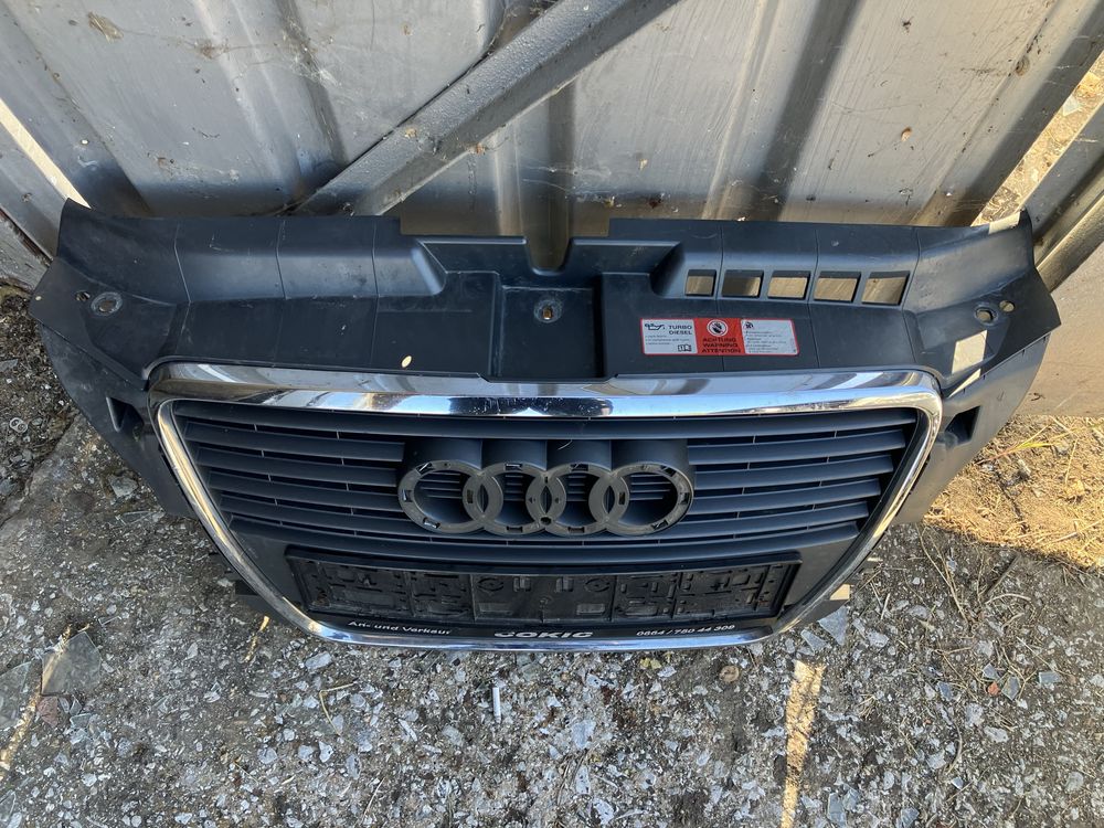 Решетка за Audi A3 Ауди А3  2008-2012г