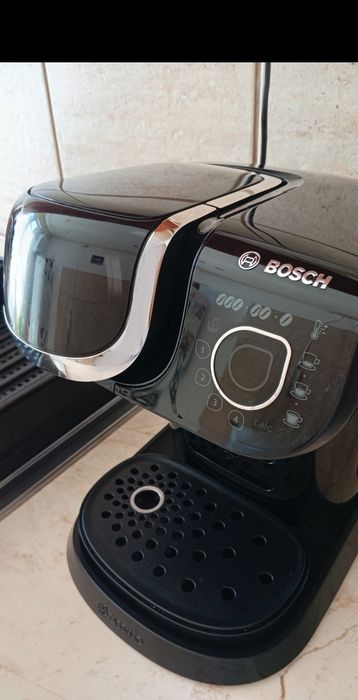 Expresor capsule Bosch