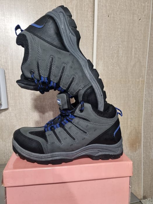 Оригинални обувки Walkman 36 номер