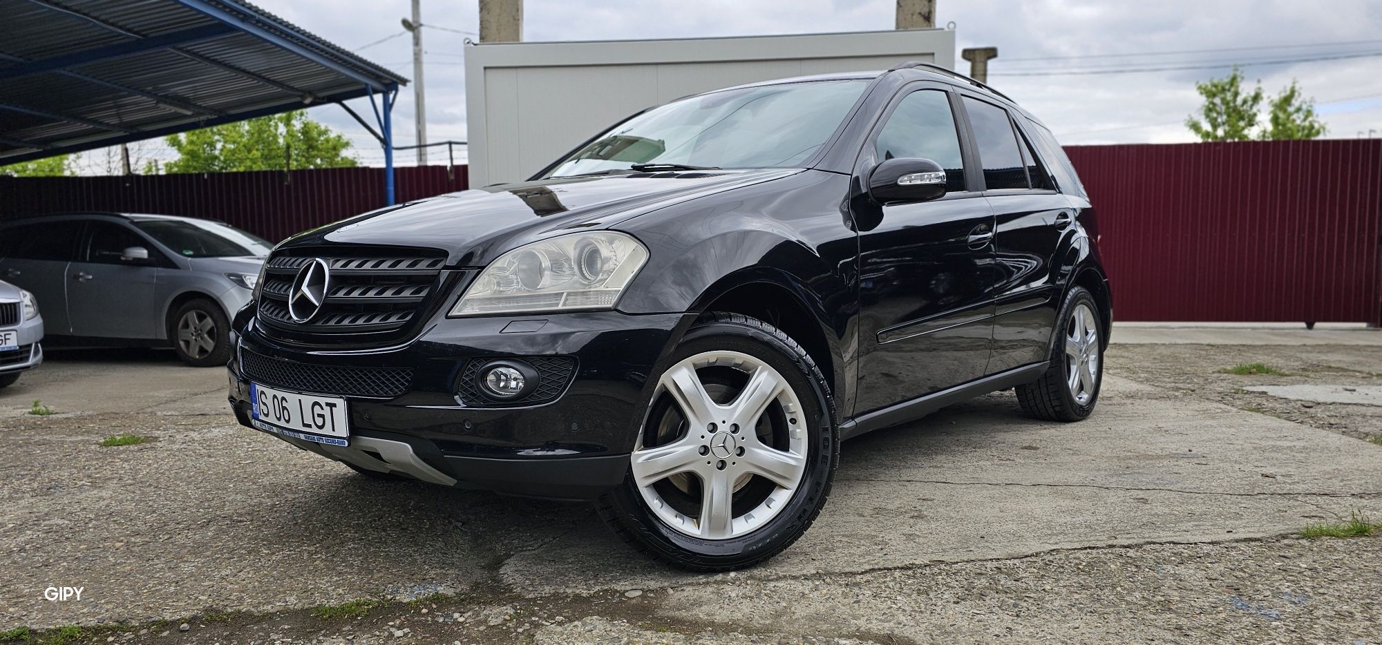 Mercedes Benz Ml 320 CDI Fab 2006 Euro 4 CP 224 Tractiune 4x4 Piele