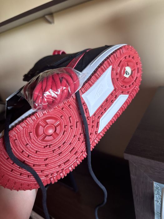 Чисто нови Nike Vapen