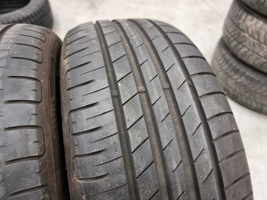4 Anvelope VARA 205.60.16 "Goodyear" ; stare foarte buna