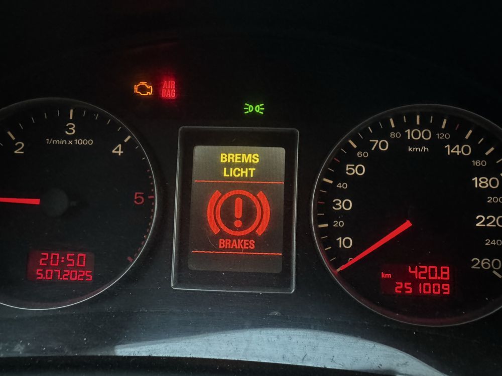 Продава се Audi А4 Б7, 1.9 TDI ,116 к.с