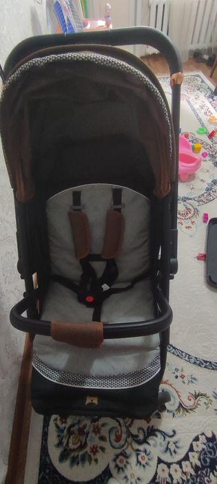 Коляска в отличном состоянии