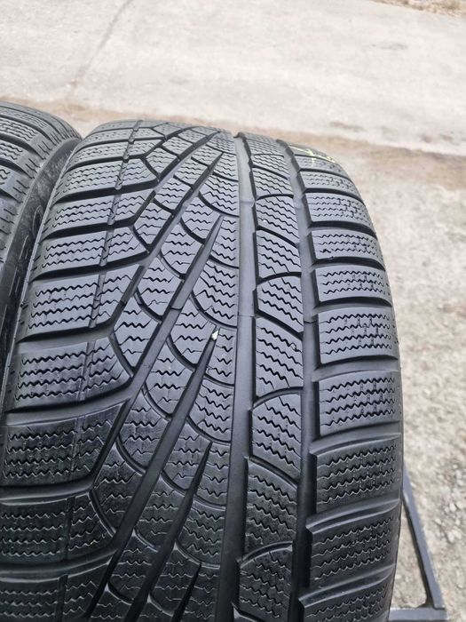 SET 4 Anvelope Iarna 255/45 R17 PIRELLI Sottozero Winter 240 98V