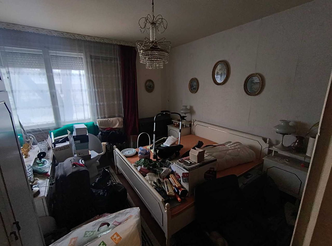 Продава се Четиристаен апартамент в Русе, Център - 77 кв.м за 1688 €/кв.м - Снимка #7