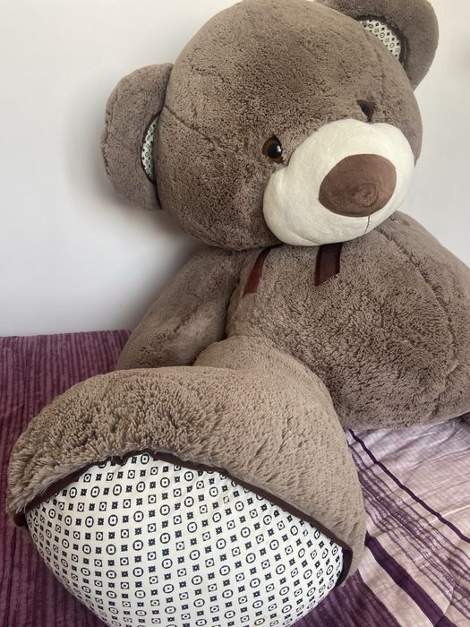 Голяма плюшена мечка - 120см