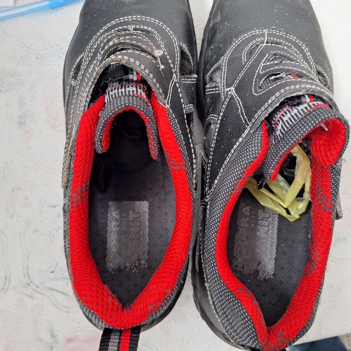 Bocanci de lucru Cofra nr 43