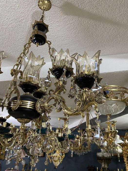 Candelabru/lustra/bronz masiv/emailat negru