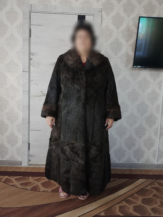 Продам нутриевую шубу
