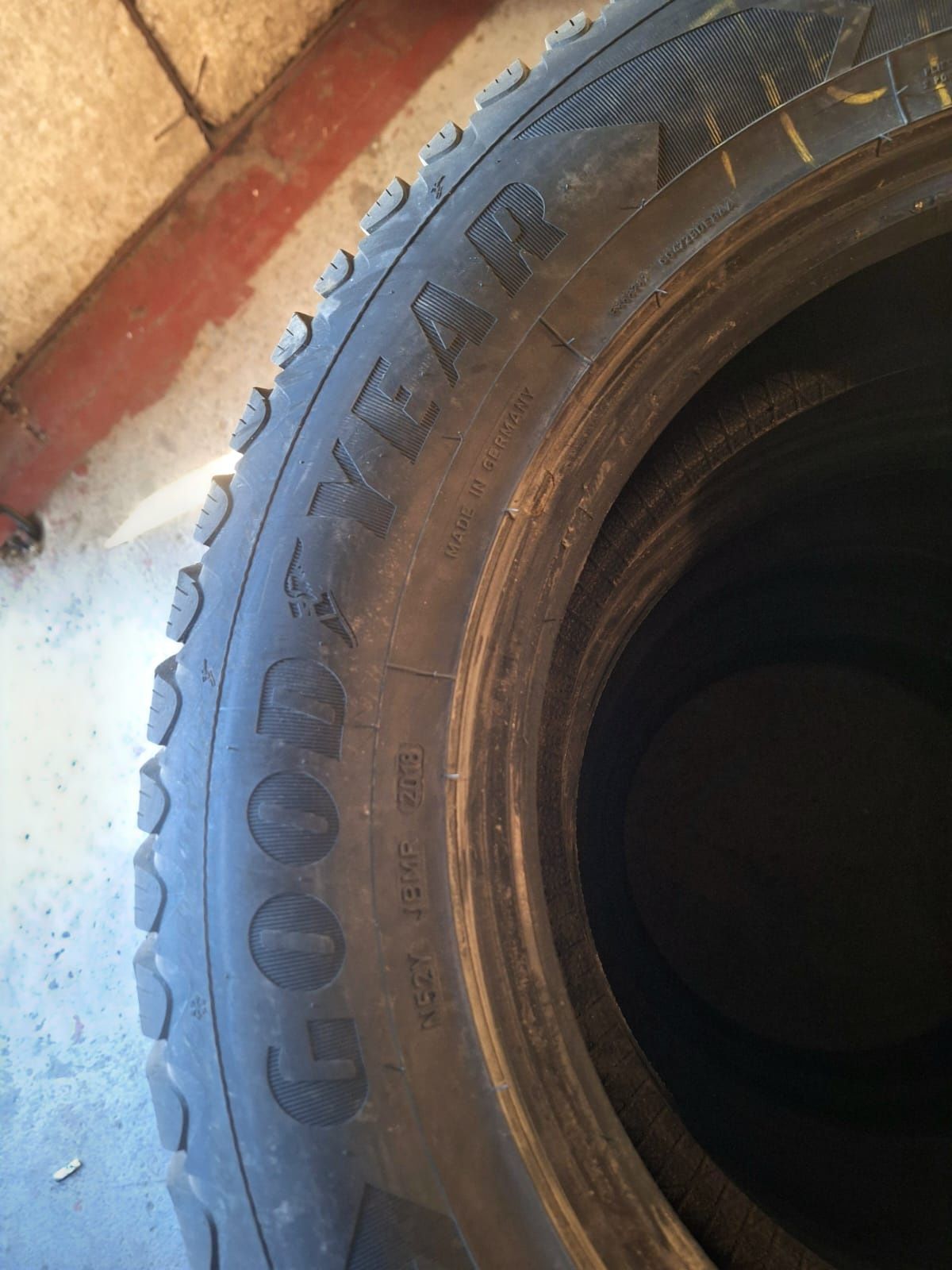 Шины Goodyear зимние