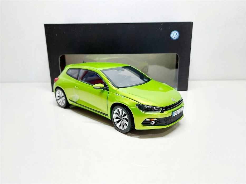 Macheta Volkswagen Scirocco 1:18 Norev Green