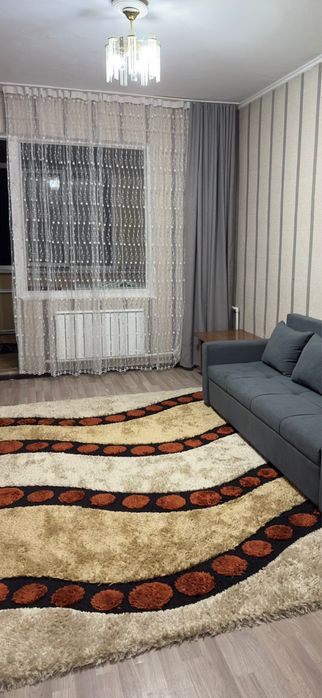 Продам ковер травку