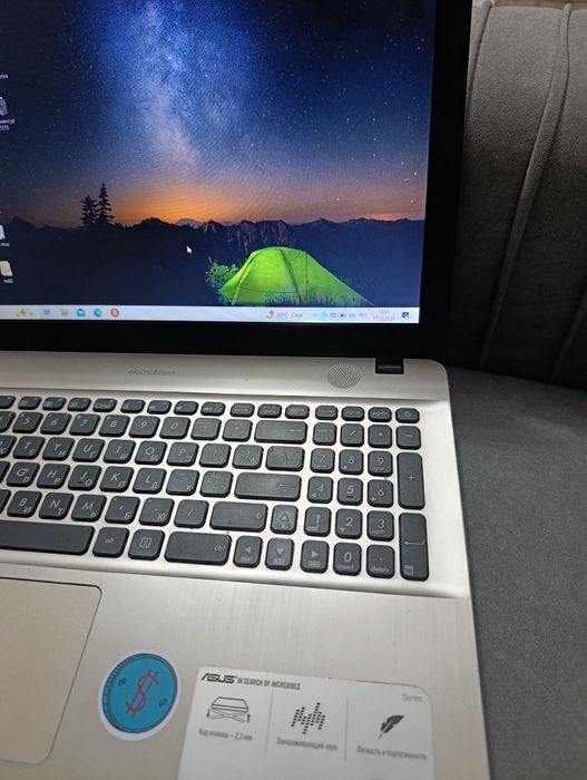 Ноутбук Асус сонник мастер