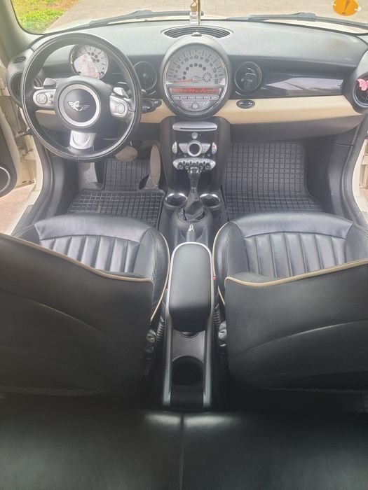 Mini Cooper,benzina 1.6, cutie automată