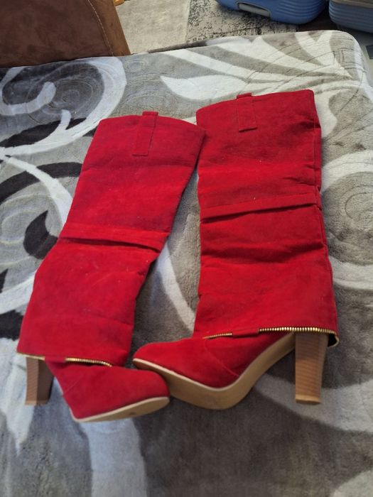 Cizme roșii piele cu toc